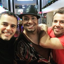 Adán con los chicos de SwingStar